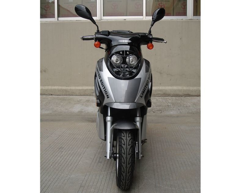 สกู๊ตเตอร์ขนาดเล็ก 2 ล้อ 50cc, รถจักรยานยนต์มินิแก๊สขนาด 45 กม. / ชม. สำหรับเด็ก / ผู้ใหญ่