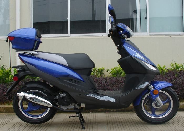 อลูมิเนียมเฟรมผู้ใหญ่มอเตอร์สกูตเตอร์ 12V 7A สีน้ำเงิน 50cc มอเตอร์สกูตเตอร์พร้อมไฟ