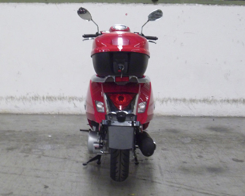 รูปร่างดีสกู๊ตเตอร์มอเตอร์ผู้ใหญ่สีแดง 150cc เลดี้สกูตเตอร์พร้อมกระจกมองหลัง