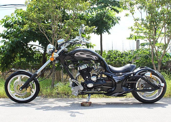 ความเร็วที่รวดเร็วรถจักรยานยนต์ 250cc Chopper Harley Chopper รถจักรยานยนต์สี่สีพร้อมสองล้อ