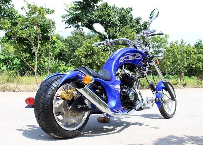 ความเร็วที่รวดเร็วรถจักรยานยนต์ 250cc Chopper Harley Chopper รถจักรยานยนต์สี่สีพร้อมสองล้อ