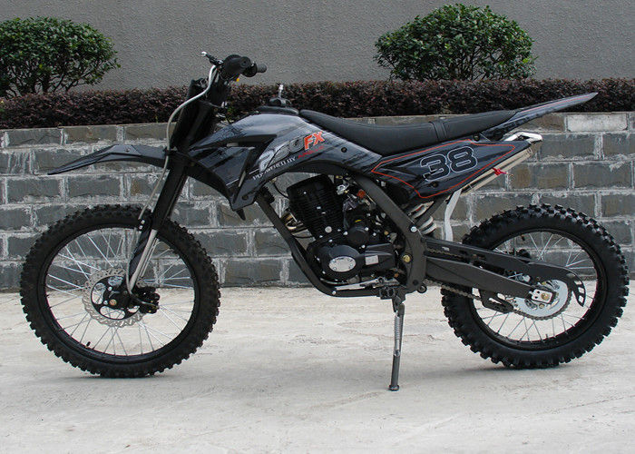 Apollo สไตล์ 250cc จักรยานสกปรกรถจักรยานยนต์สีดำพร้อมเกียร์ธรรมดา 8L ถังน้ำมัน
