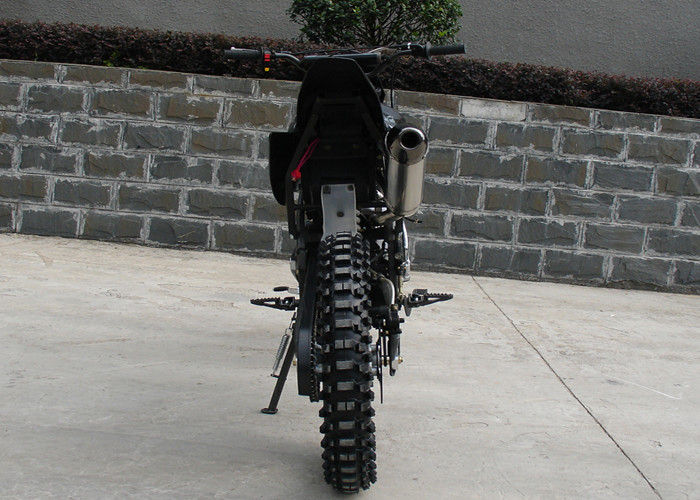 Apollo สไตล์ 250cc จักรยานสกปรกรถจักรยานยนต์สีดำพร้อมเกียร์ธรรมดา 8L ถังน้ำมัน