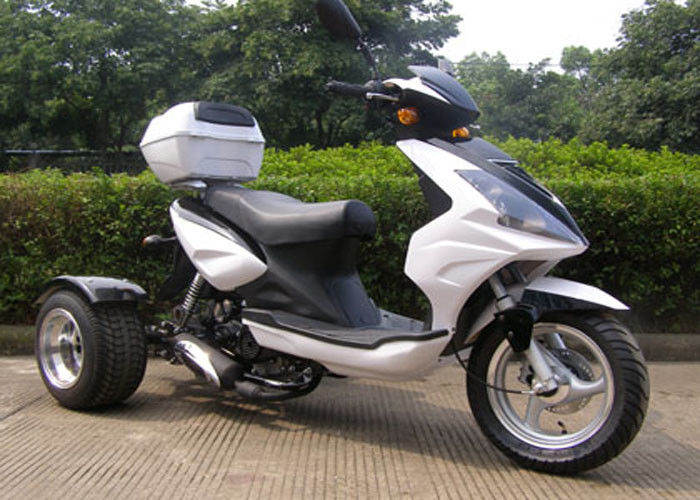 สกู๊ตเตอร์ 3 ล้อ 50cc พร้อมกล่องด้านหลังรถจักรยานยนต์ 3 ล้อพร้อมหัวไฟใหญ่