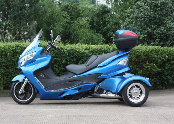 Yamaha Cloned สกู๊ตเตอร์ 3 ล้อขนาด 300cc รถมอเตอร์ไซด์ 3 ล้ออัตโนมัติพร้อมถอยหลัง