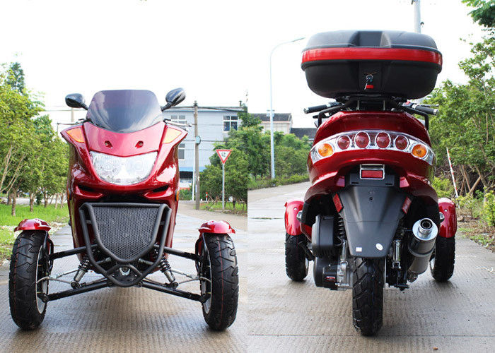 รถจักรยานยนต์สกู๊ตเตอร์ 3 ล้อ 150cc พร้อม 7.0kw 7500r / นาทีเครื่องยนต์ 8HP / กล่องหลัง