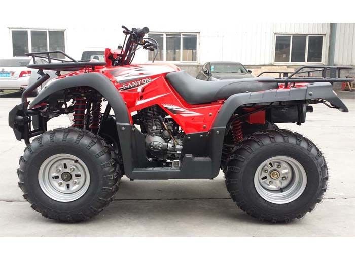 260cc ไฟฟ้าเริ่มต้นสี่ล้อ ATV เพลาขับสีแดงสี่ล้อหลังเบรกกลอง