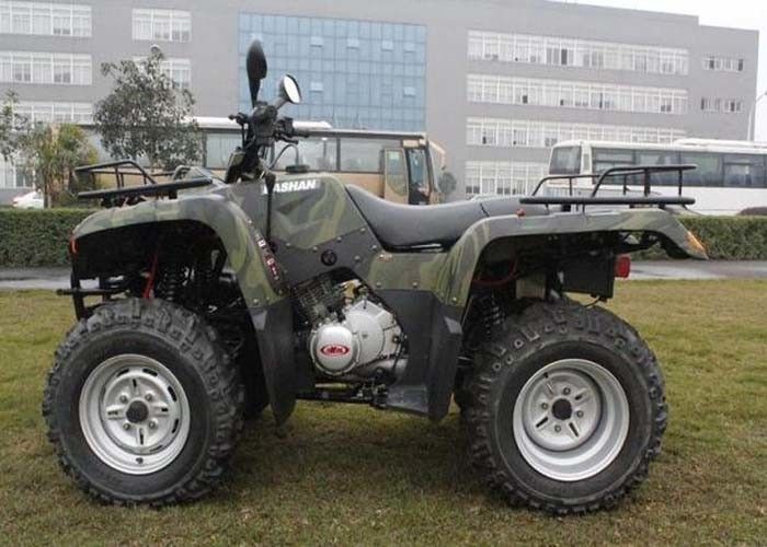 รถออฟโรดยานพาหนะอเนกประสงค์ ATV 400cc Quad Bike เครื่องยนต์ขนาดใหญ่ที่มีความสามารถปีนเขา 30 องศา