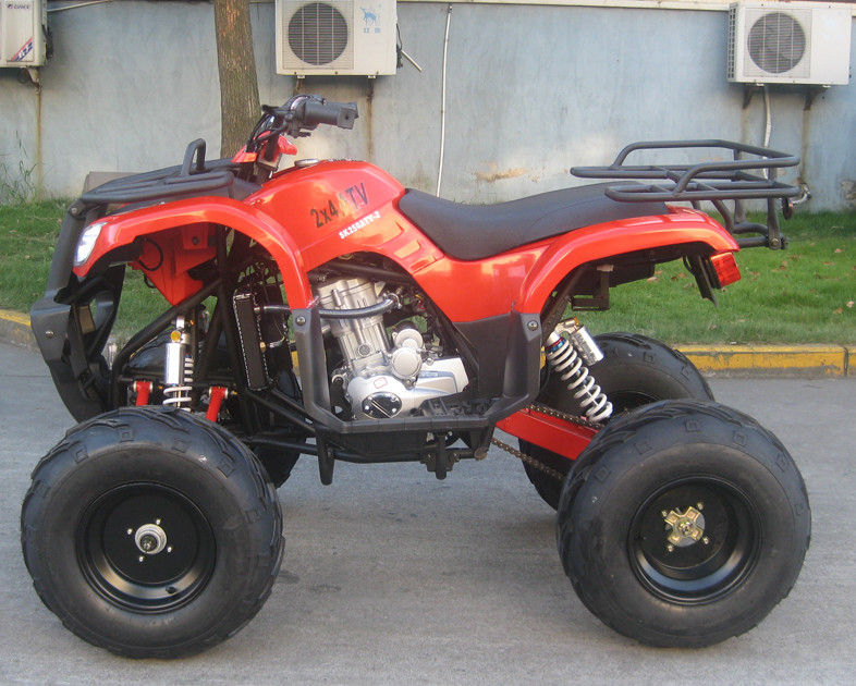 ระบายความร้อนด้วยน้ำ 4 ล้อ 150CC รถ ATV สำหรับทุกสภาพภูมิประเทศพร้อมระบบขับเคลื่อน 3.9HP