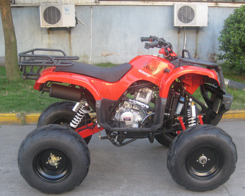 ระบายความร้อนด้วยน้ำ 4 ล้อ 150CC รถ ATV สำหรับทุกสภาพภูมิประเทศพร้อมระบบขับเคลื่อน 3.9HP