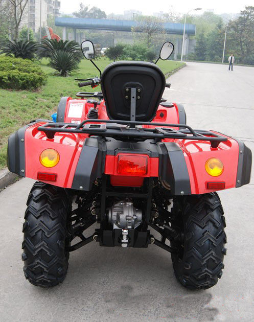1 - ยานพาหนะยูทิลิตี้กระบอกสูบ Atv 700cc 4 จังหวะแร็คด้านหลังสองที่นั่งสี่ล้อ