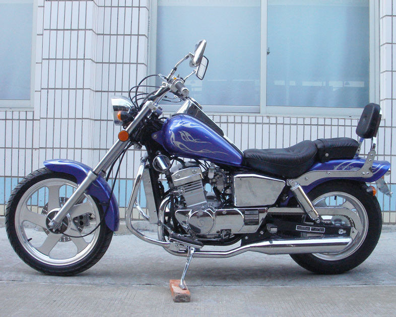 น้ำระบายความร้อนด้วย 250cc สูงขับเคลื่อนรถจักรยานยนต์เร็วไฟฟ้ารถจักรยานยนต์เบรคหลังกลอง