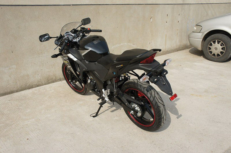 รถจักรยานยนต์ไฟฟ้า 2 ที่นั่งสำหรับผู้ใหญ่ 250cc รถจักรยานยนต์มาตรฐานสูบเดี่ยว