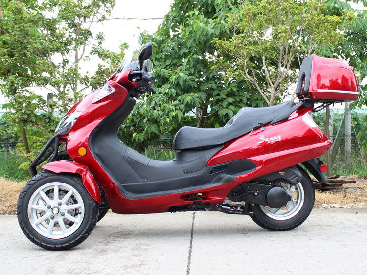 รถจักรยานยนต์ Tri Wheel ประเภท 50CC แนวนอนที่มีกระบอกสูบเดี่ยวสายพานส่งกำลัง