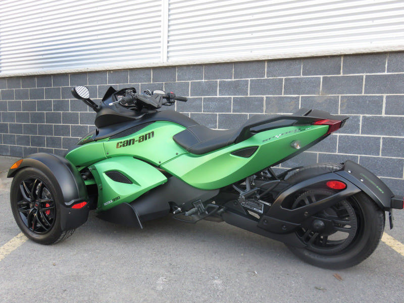 รถจักรยานยนต์ 1000cc Can Am 3 Wheel, V - Twin Wheel Front Motorcycle Liquid Cooled