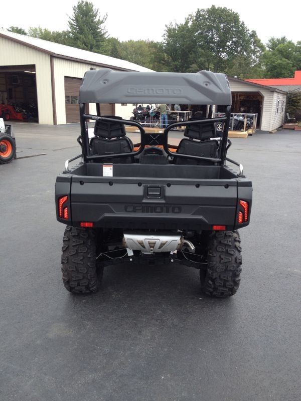 CFS UTV ขนาด 2 ที่นั่ง 800cc พร้อมเครื่องยนต์ขับเคลื่อน