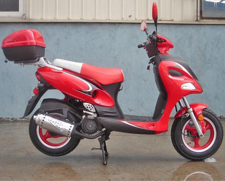 สกู๊ตเตอร์ 2 ล้อขนาด 150cc พร้อมเครื่องยนต์ CVT ขนาด 12 