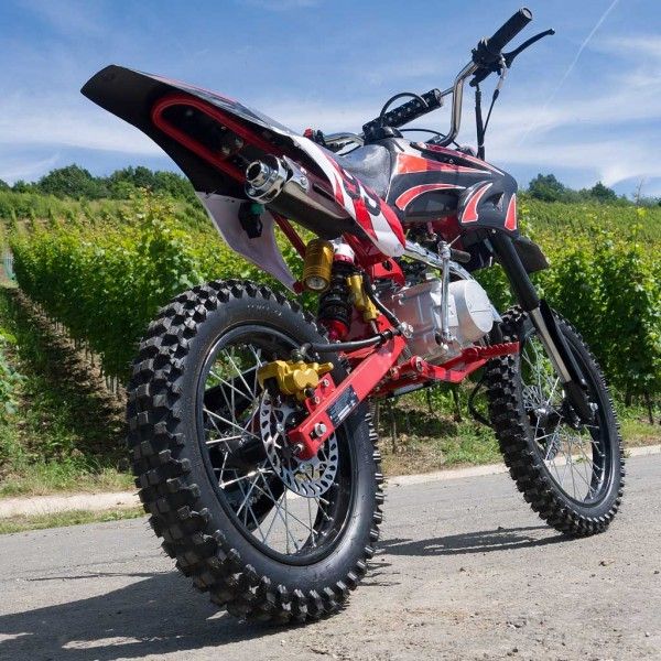 จักรยานสกปรกรถจักรยานยนต์ไฟฟ้าขนาดกลาง 125cc / เริ่มต้นด้วยคลัชแบบแมนนวล