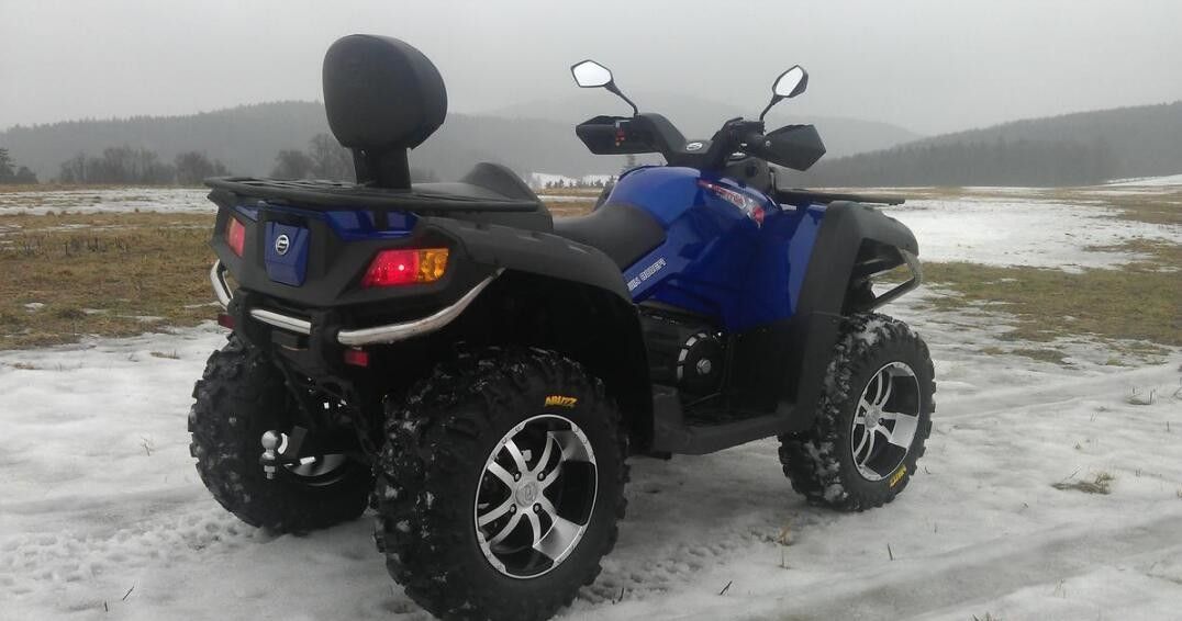 800cc V-Twin 4 Valve 4 Stroke Sport Utility ATV 46kw 6700rpm พร้อมระบบระบายความร้อนด้วยน้ำ