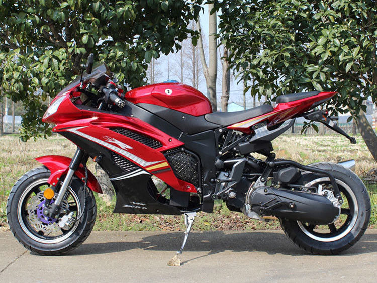 มอเตอร์ไซค์ไฟฟ้าขับเคลื่อน 4 จังหวะ 150cc ชนิดระบายความร้อนด้วยอากาศในแนวนอน