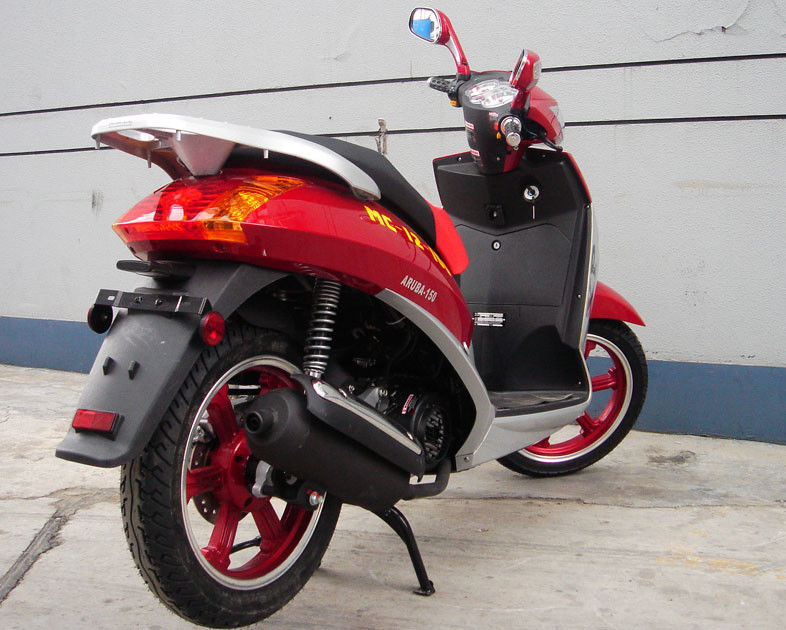 16 นิ้วยางผู้ใหญ่ก๊าซสกูตเตอร์ 150cc ด้านหลัง Brum เบรก Cvt บังคับอากาศระบายความร้อนด้วยเครื่องยนต์