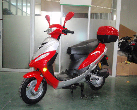 สกูตเตอร์ขนาดเล็ก 2 จังหวะ 50cc ความเร็วสูงสุด 65 กม. / ชม. พร้อมขอบเหล็กขนาด 3.5 - 10 นิ้ว