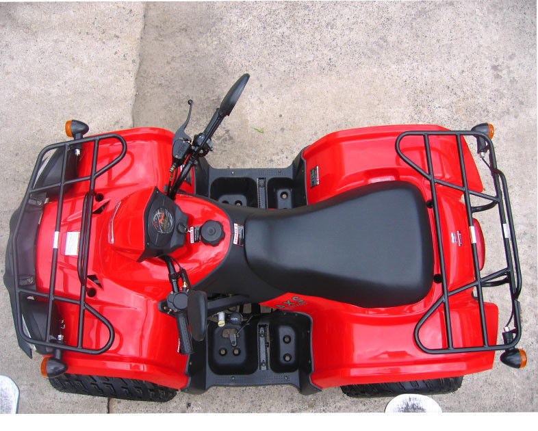 260cc ขนาดใหญ่ Atv Quad Bike เกียร์ถอยหลังภายในกล่องเกียร์ด้วยน้ำมันระบายความร้อนด้วย