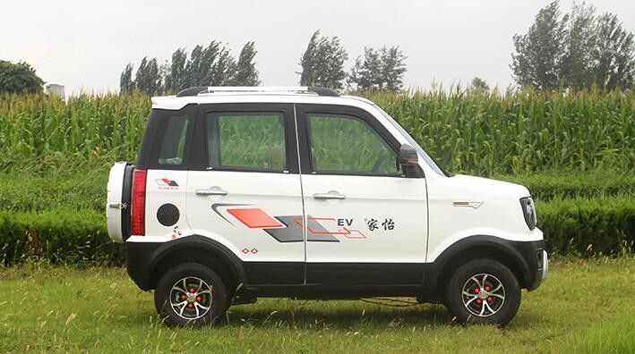 รถกอล์ฟไฟฟ้าสี่ล้อขนาดเล็ก 1500w พร้อมระยะ 500km