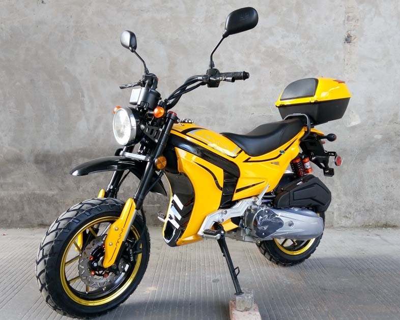 แผ่นดิสก์ด้านหน้าดรัมด้านหลัง 150cc ถนนรถจักรยานยนต์รอบ Light Big Trie ขอบอลูมิเนียม