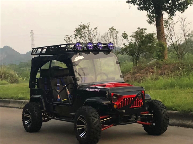 โตโยต้าจี๊ปโกคาร์ท 300cc พร้อมเกียร์อัตโนมัติ 4 ที่นั่ง