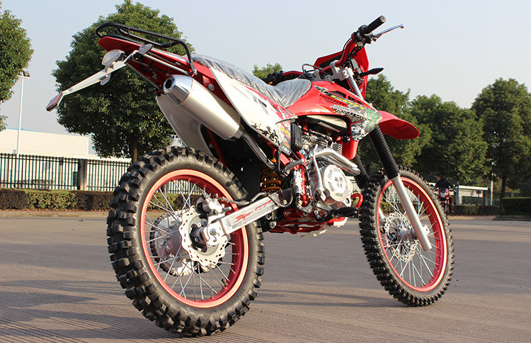 CDI Lgnition ก๊าซขับเคลื่อนจักรยานสกปรก 150cc ประเภทมินิ 150 กิโลกรัมน้ำหนักโหลด