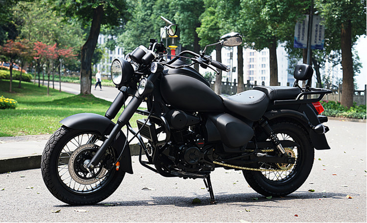 115km / h ความเร็วสูงสุด 250cc Chopper รถจักรยานยนต์ 12L Fuel Tank สำหรับ Forest Road